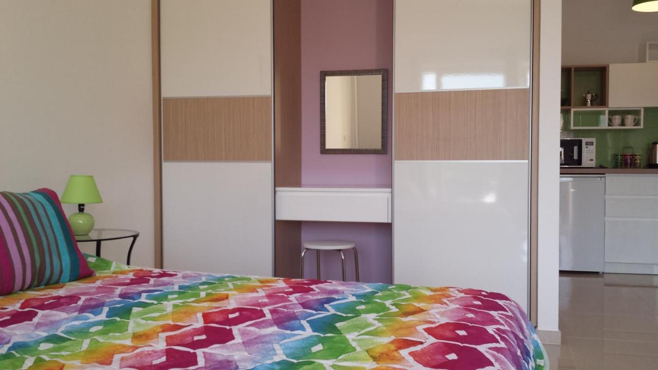Mare And Terra Apartments Рабац Екстериор снимка
